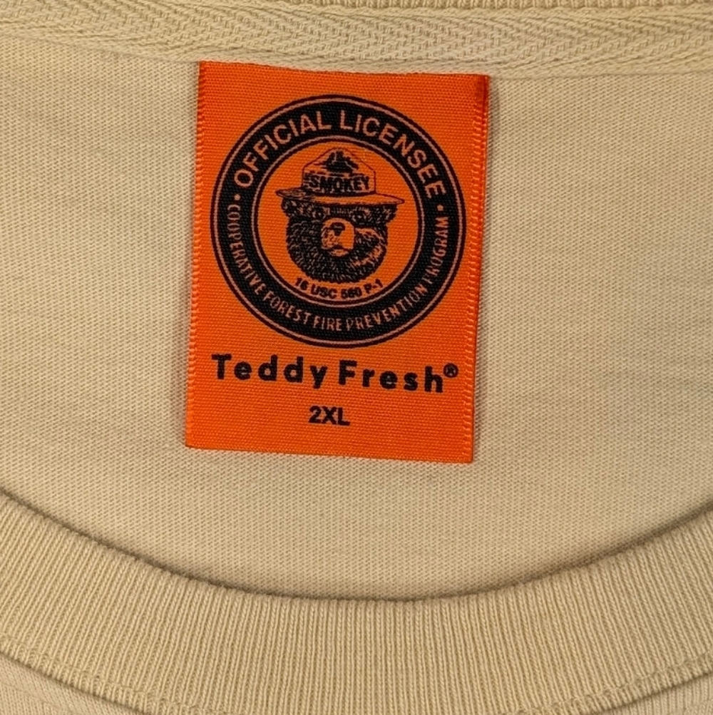 SALE!!  Teddy Fresh X Smokey Bear 2XL cotton, long sleeve T-shirt w/ critters. - Picture 12 of 15